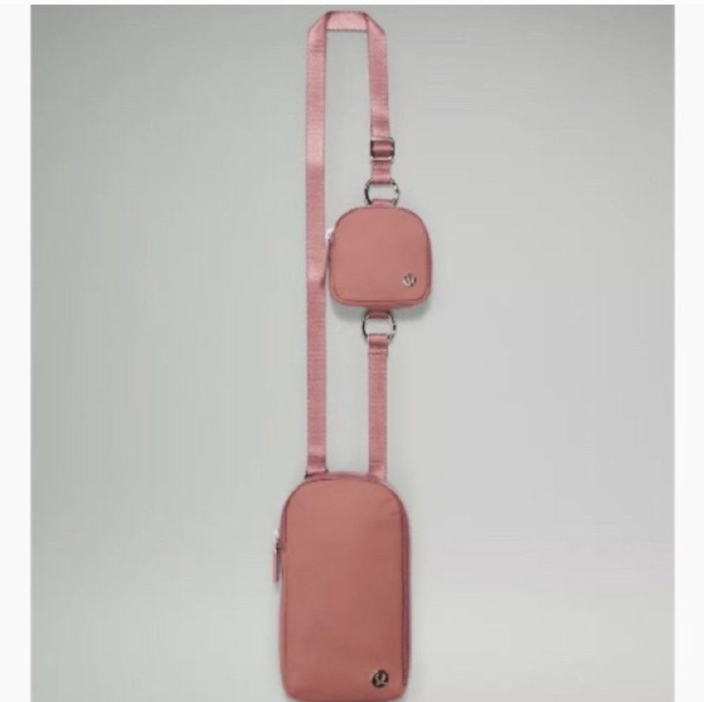 Brand New Lululemon Modular Phone Crossbody Bag Spiced Chai